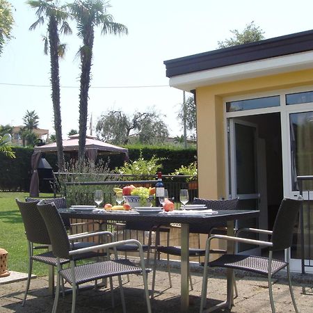 Residence Campana Μπαρντολίνο Δωμάτιο φωτογραφία